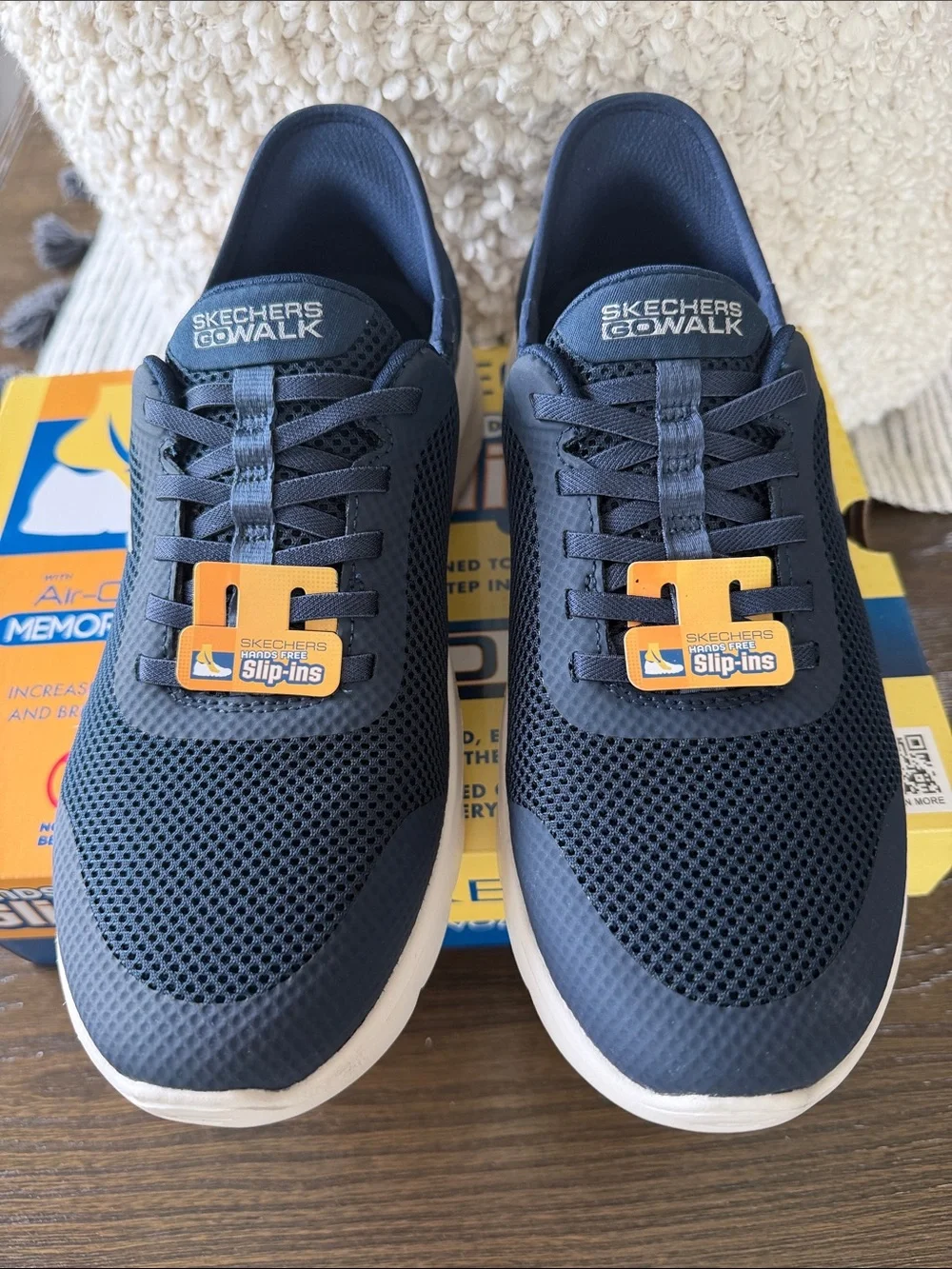 Skechers GOwalk  Grand Entry Navy Breathable Mesh Women's Slip-On Sneakers